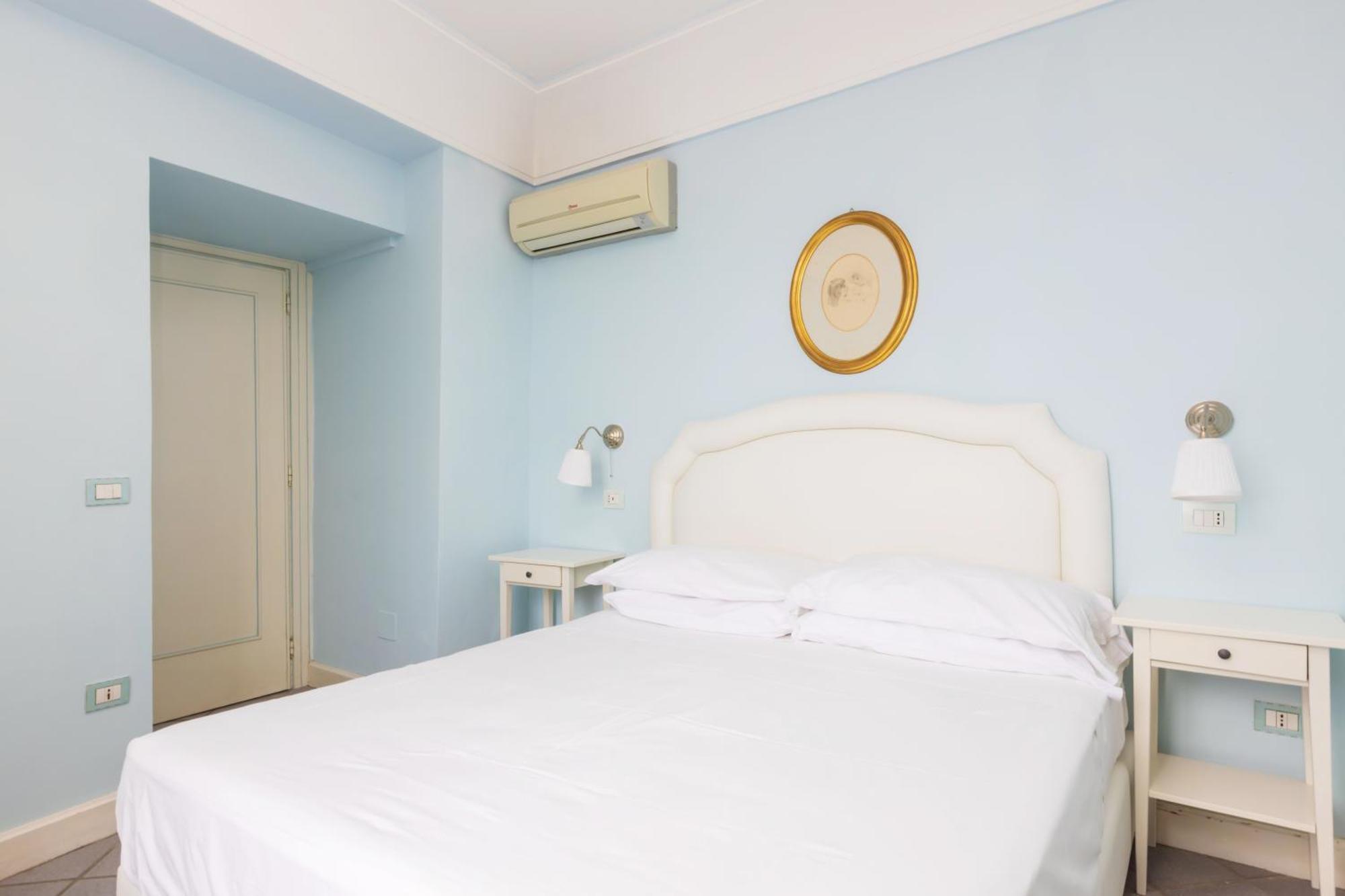 Villa Rita Apartments Масса-Лубренсе Экстерьер фото
